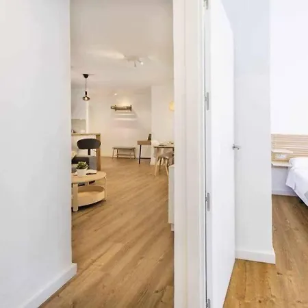 Апартаменти Precioso En El Centro De Нерха