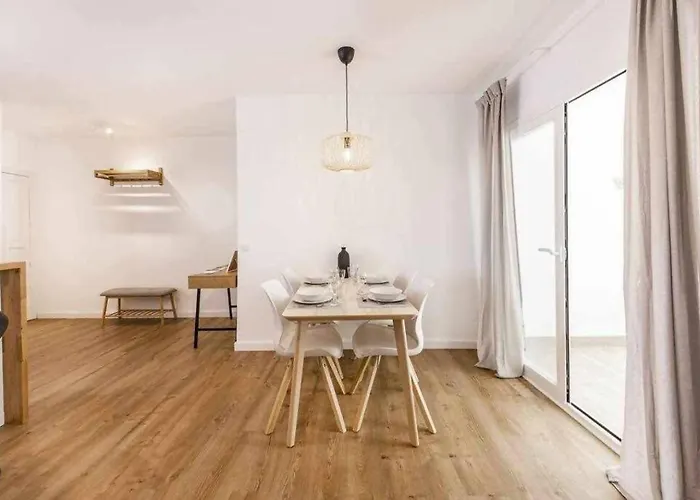 Precioso En El Centro De Lejlighed Nerja